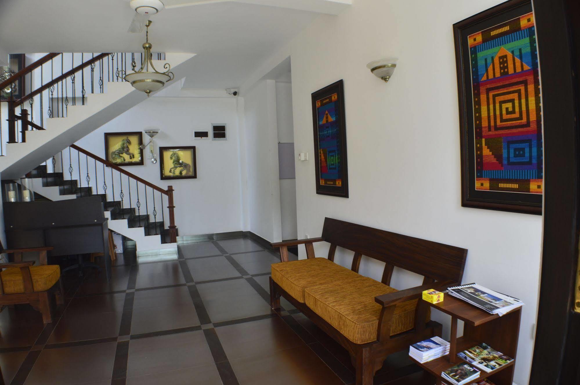 Villa Baywatch, Rumassala Unawatuna Bagian luar foto